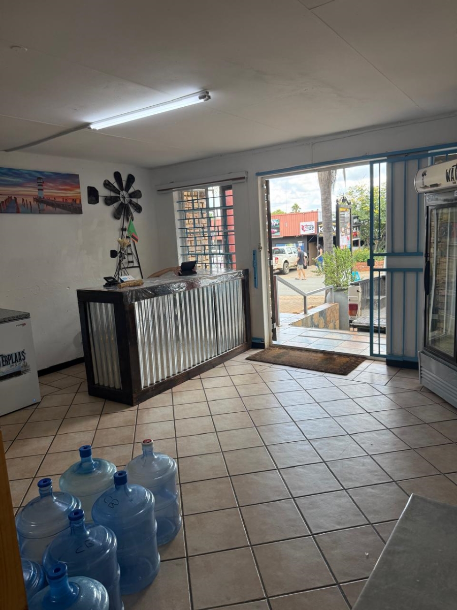 To Let Commercial Property for Rent in Schoemansville North West